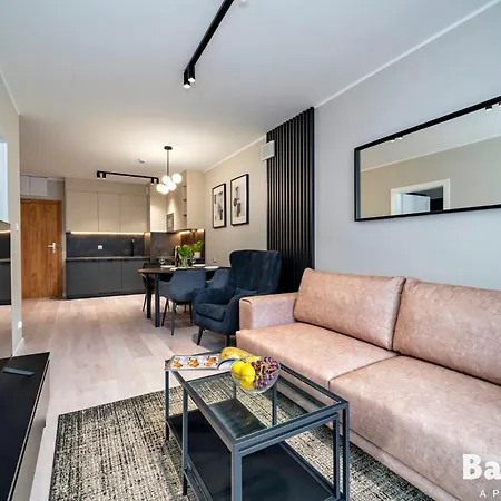 아파트 Balticon Kasprowicza Parking Inclusive *