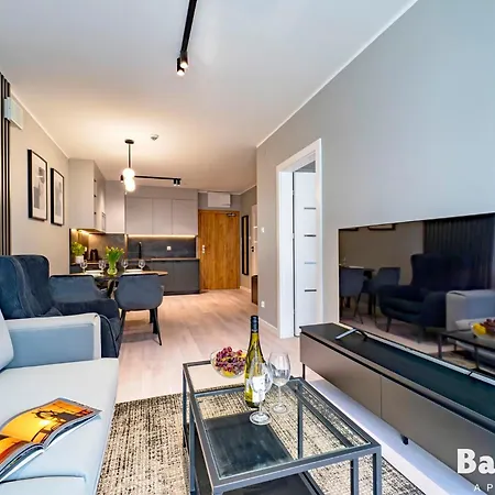 Balticon Kasprowicza Parking Inclusive Апартаменты *
