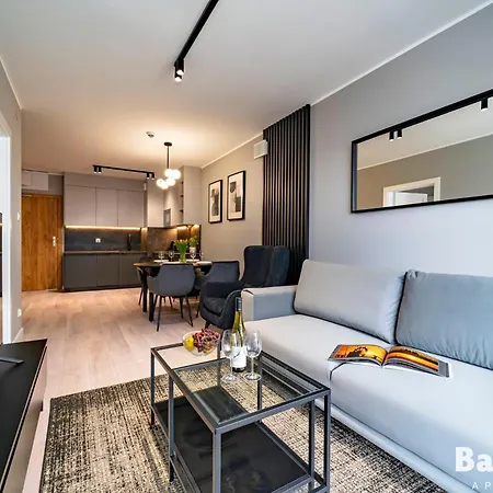 Balticon Kasprowicza Parking Inclusive *