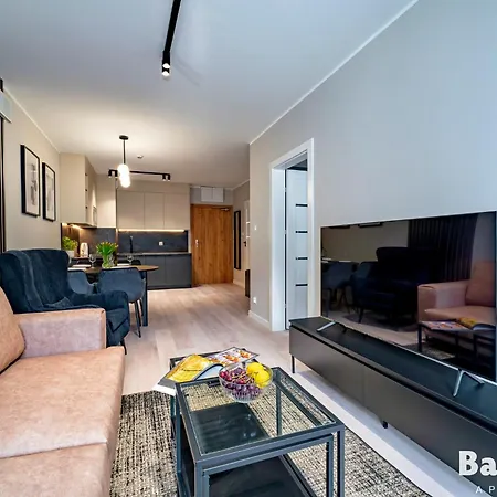 Balticon Kasprowicza Parking Inclusive Appartamento Kołobrzeg