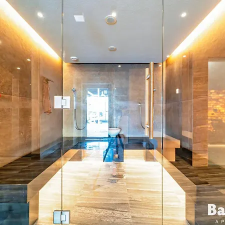 Balticon Kasprowicza Parking Inclusive