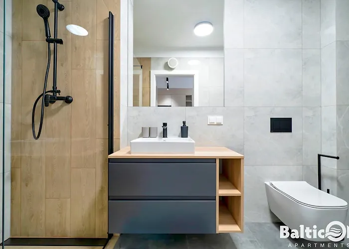 Balticon Kasprowicza Parking Inclusive Apartment