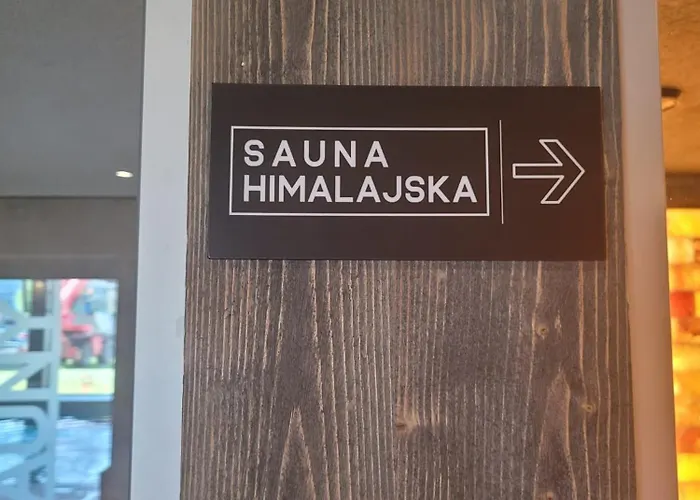 Balticon Kasprowicza Parking Inclusive Apartment